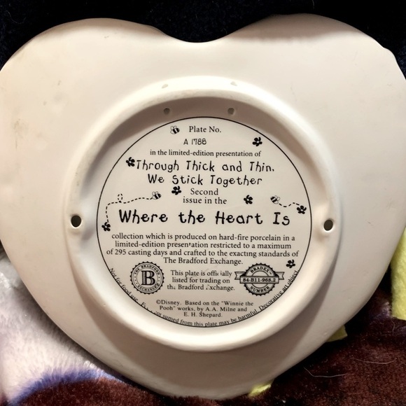 Rare Find …  Winnie the Pooh collectors plate. - Picture 2 of 2